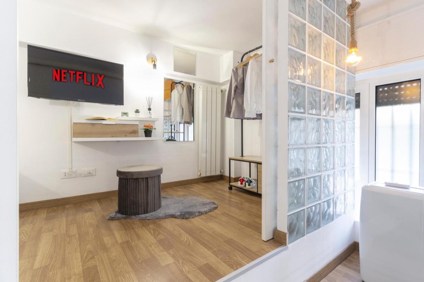 Luxloft Milano Bocconi - 2 Bathrooms - Free Parking エクステリア 写真